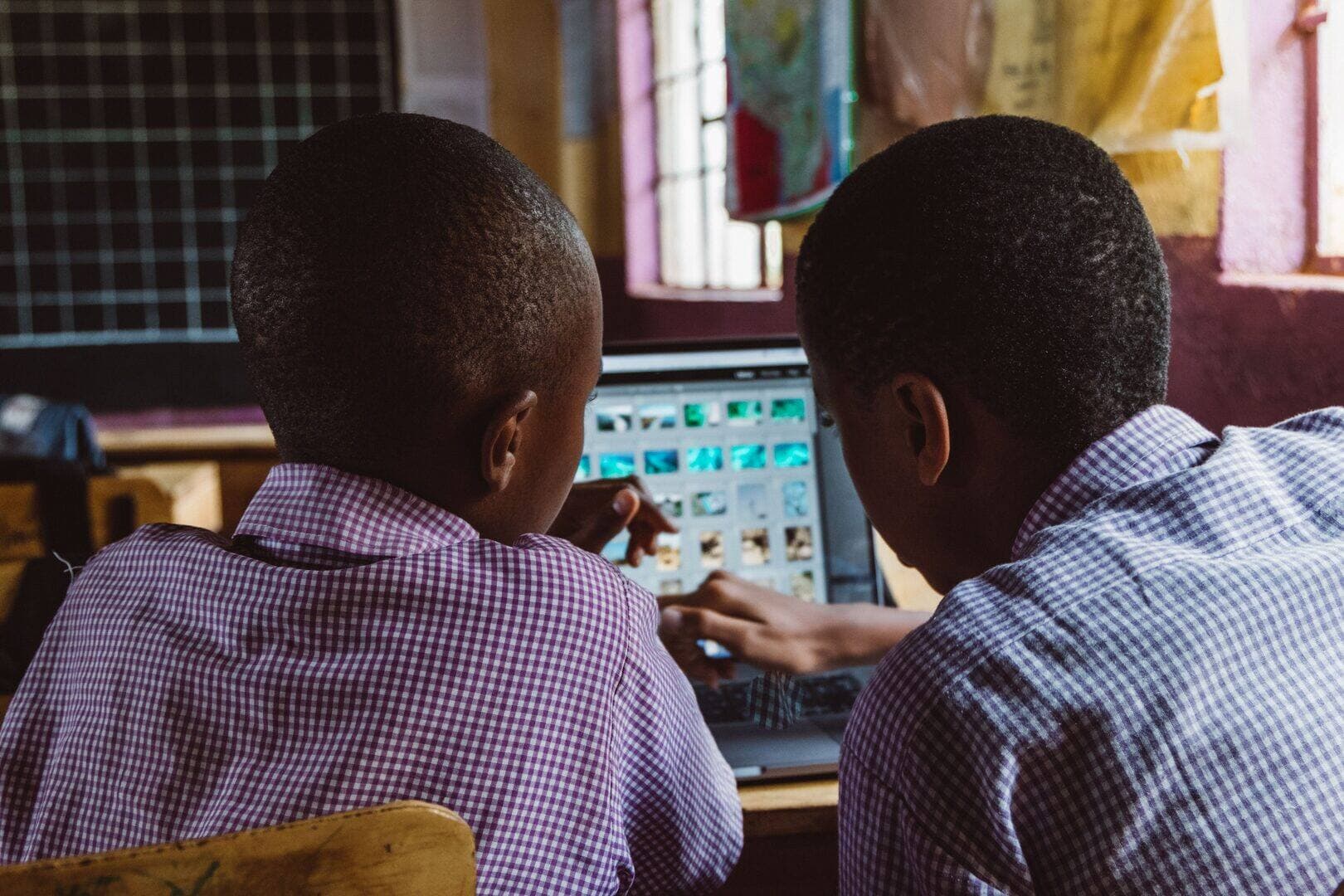 Parce que la technologie a besoin de talents.